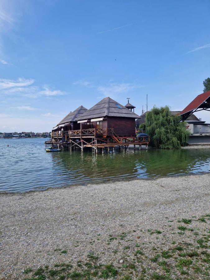 Ferienwohnung Bora Bora Na Slnecnych Jazerach Senec Exterior foto
